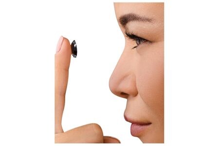 Renkli Lens Gözde Kaç Saat Durmalı?