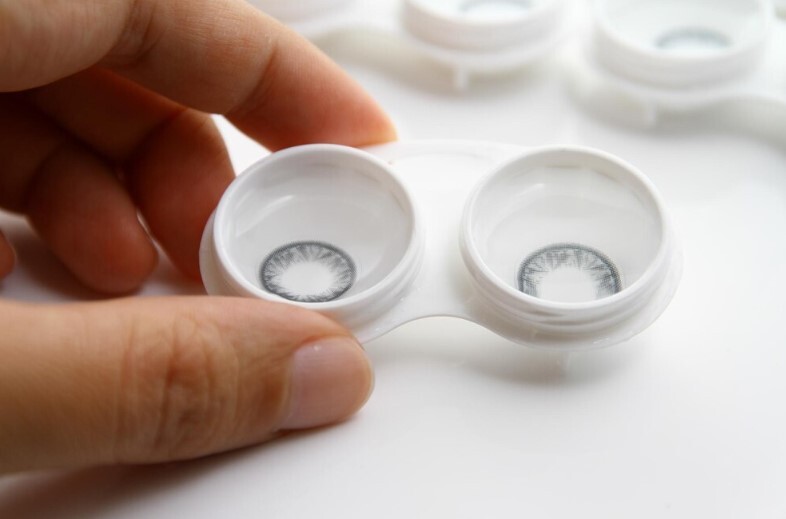 Tatil Planları Yapanlar İçin Seyahatte Kontakt Lens Kullanımı