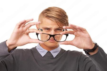 Astigmat Hastaları İçin En İyi Lens Seçenekleri