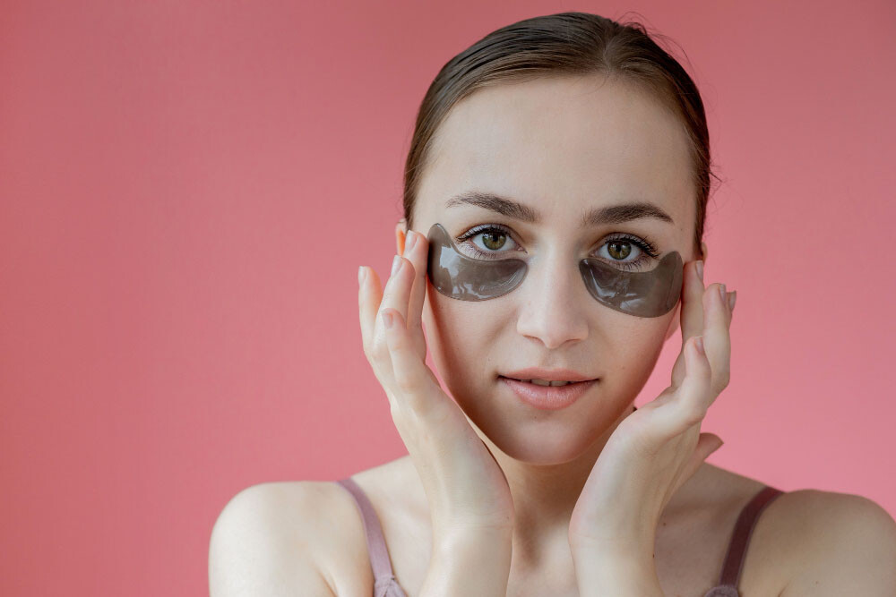 Göz Altı Torbaları Neden Olur?