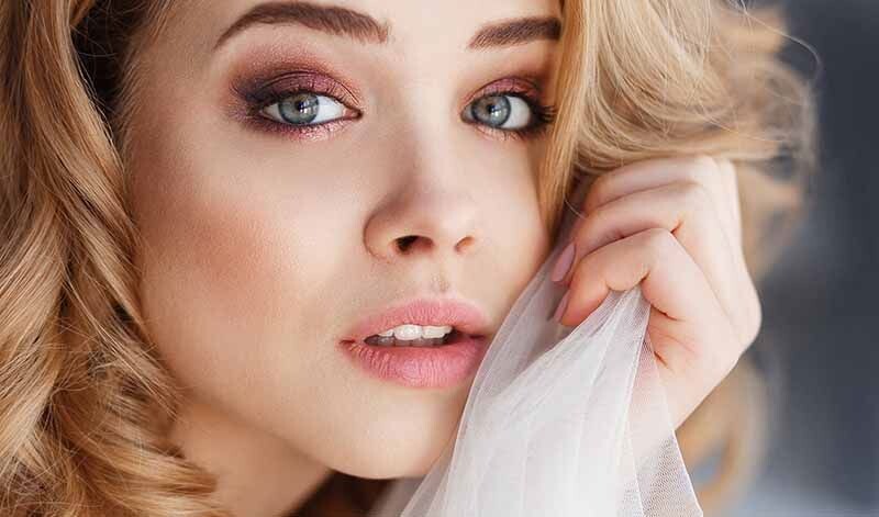 Lens Kullananlar İçin Makyaj ve Saç Bakımı